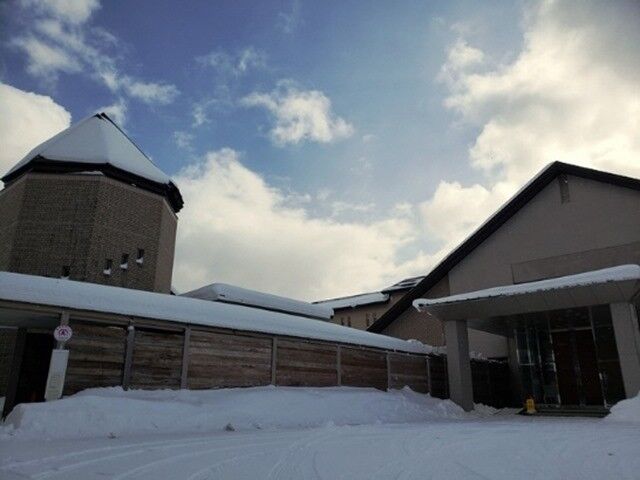 学べる磐梯山サポーター「休暇村裏磐梯」（北塩原村）では新型コロナウイルス感染拡大防止対策及びお客様への協力をお願いしています。
くわしくはこちら　https://www.qkamura.or.jp/bandai/blog/detail/?id=34404

■学べる磐梯山オフィシャルサイト﻿
https://manaberu-bandaisan.jp﻿
■休暇村裏磐梯
https://www.qkamura.or.jp/